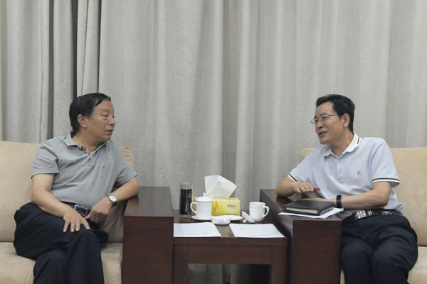 省司法廳黨委書記、廳長牛紀南一行前往建筑設計院<br/>檢查驗收“七五”普法工作